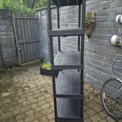 Plastic shelving unit