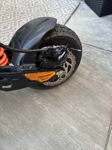 electric scooter