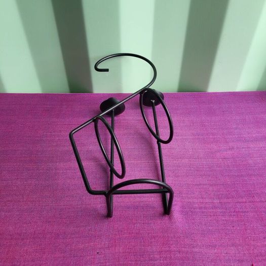 Bottle cradle with candleabra for Decanting