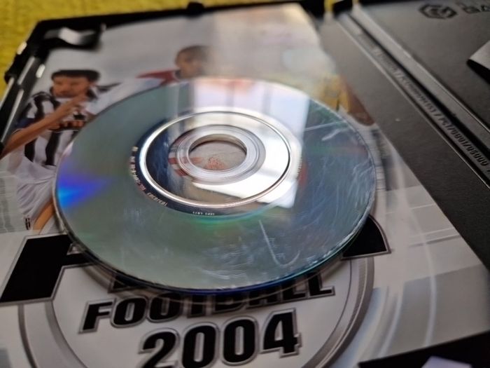 Fifa 2004  Nintendo gamecube and wii games Original