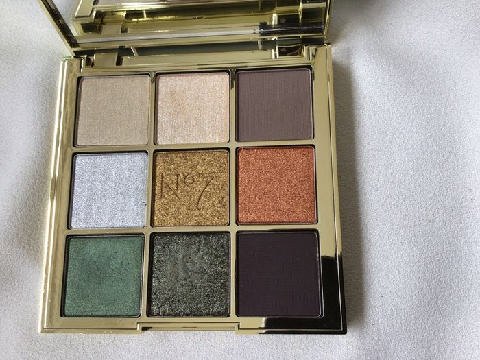 No 7 Emerald City Wizard of Oz Eye Palette
