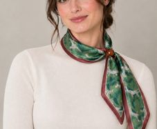 Green leopard print neck scarf with ring