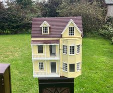 dolls house