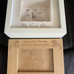 picture & shoe frame
