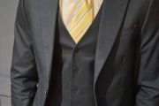 River Island Mens suit, ideal for Wedding or Debs!