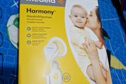 Medela Harmony Manual Breast Pump-