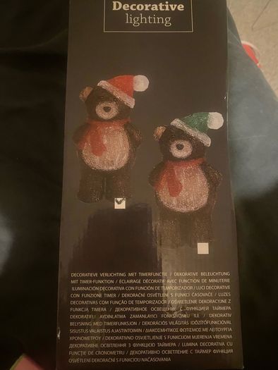 Decorative indoor/outdoor bear light