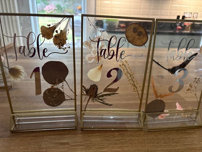 Pressed flower table numbers