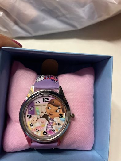 Girls Watch - Doc McStuffins - NEW