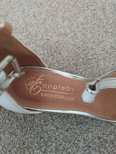 Brand new Ladies shoes