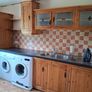 Kitchen units & sink Image 4