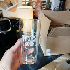 Set of 12 pint glasses