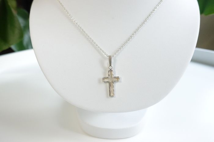 Women's Sterling Silver Necklaces With Cross 925