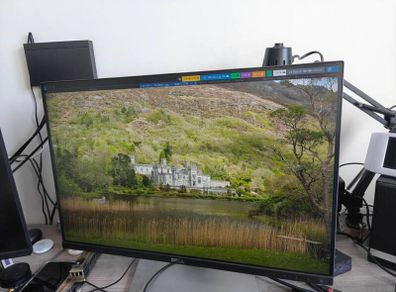 Dell UltraSharp U2415 monitor