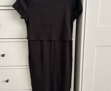 H&M maternity/nursing dress