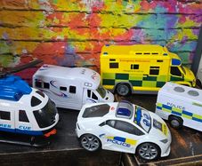 5 x Battery powered toy vehicles with lights and sounds