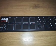 Akai lpd8
