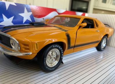 Ford Mustang Scale 1/18 Ertl