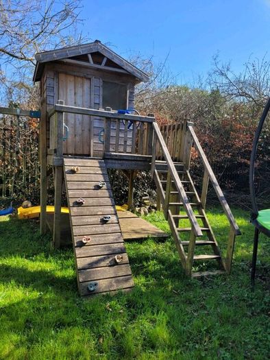 Ashley Playhouse (Geppetto Land)