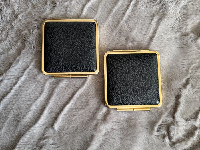 Victoria Beckham x Estee  Lauder Bronzer and Higlighter Duo Compact Bundle
