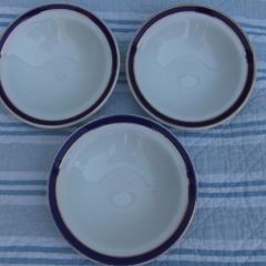 Arklow Pottery Blue Gilded Bowls & Plate
