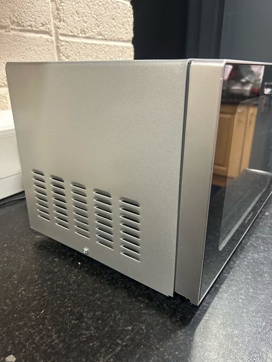 Dimplex Mircowave 20L 800W