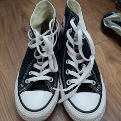 Converse - Size 5