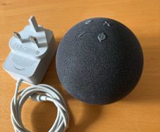 Amazon Echo Dot - Excellent condition