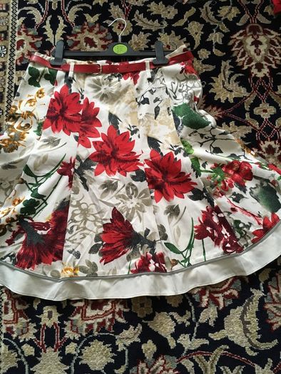 Beautiful Floral Skater Cotton Skirt, size-12