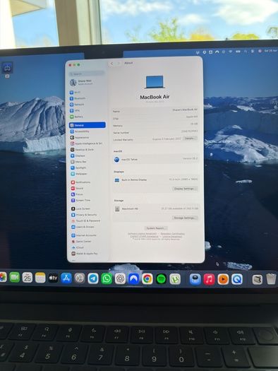 MacBook Air 15 inch Midnight Like New M4 chip
