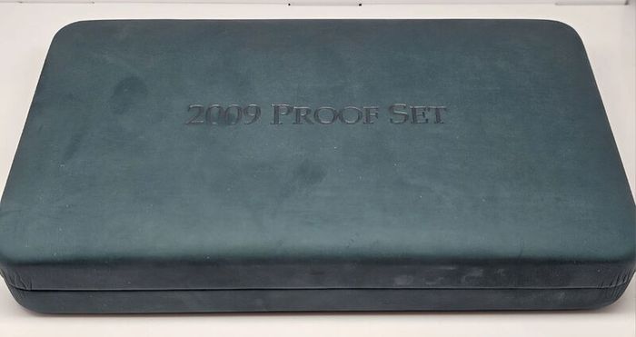 Ireland 2009 Proof Coin Set in Original Holder with COA