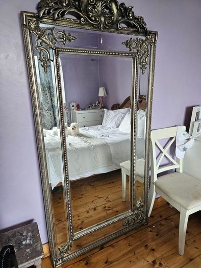 large floor mirror