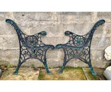 Cast Iron Bench Ends KAS1104