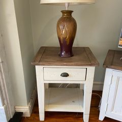 Lamp table