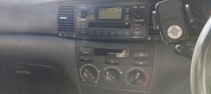 2004 Toyota Corolla