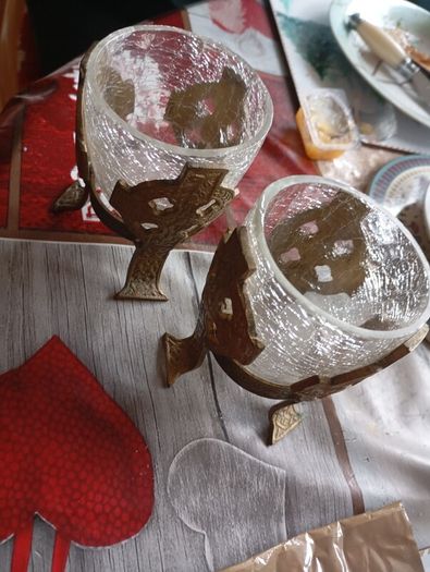 vintage Celtic glass goblets X2