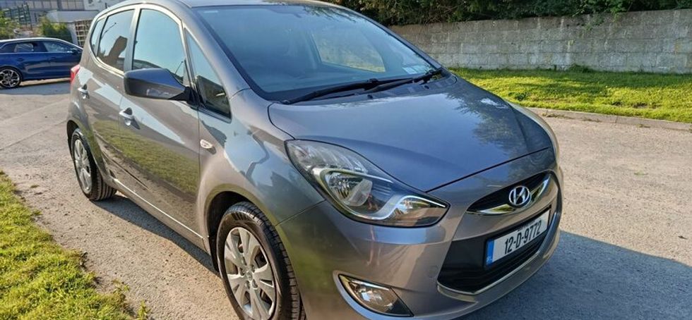 Automatic Hyundai ix20, NCT, 1.6 petrol, 2 fobs