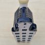 Miniature collector's house from the KLM Delft Blue series Image 5