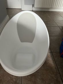 Shnuggle baby bath