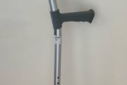 Adjustable Crutch