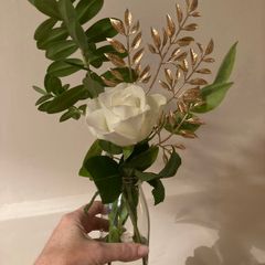 Artificial foliage-gold