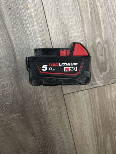 Milwaukee M18 redlithium 5.0 Ah battery pack