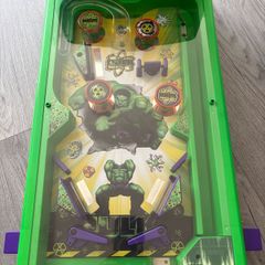 Vintage Marvel Hulk Electronic Pinball machine.