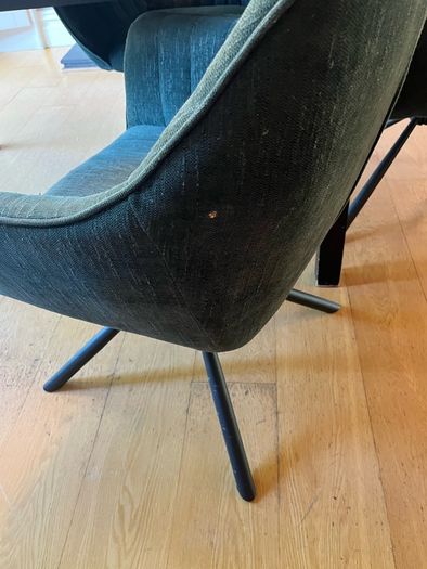 dining chairs set of three / each 25 euro