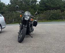 Triumph Bonneville T120 Black