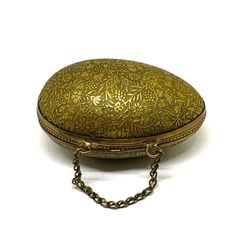 Antique Victorian thimble box