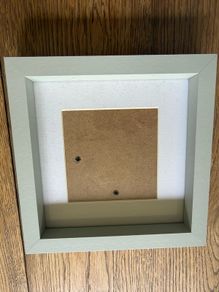 Grey next frame