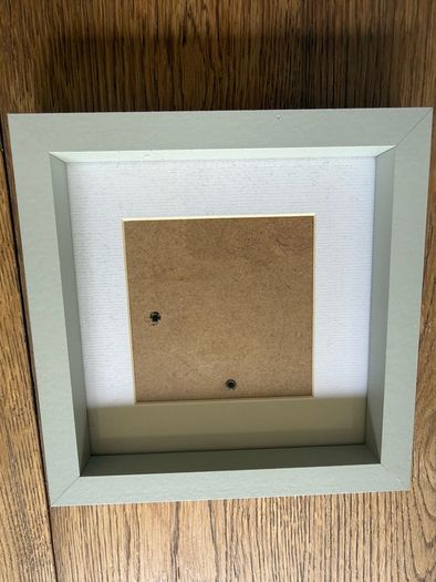 Grey next frame