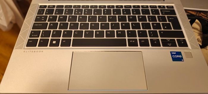 HP Elitebook 11th gen 16gb alloy body