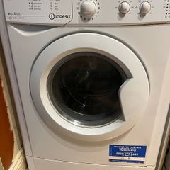 Indesit washer and dryer